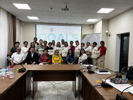 Семинар по внедрению программ социального и финансового образования в образовательные стандарты в Кыргызстане